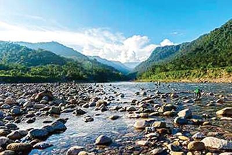 সিলেটের প্রাকৃতিক সৌন্দর্য ধ্বংসের হুমকিতে