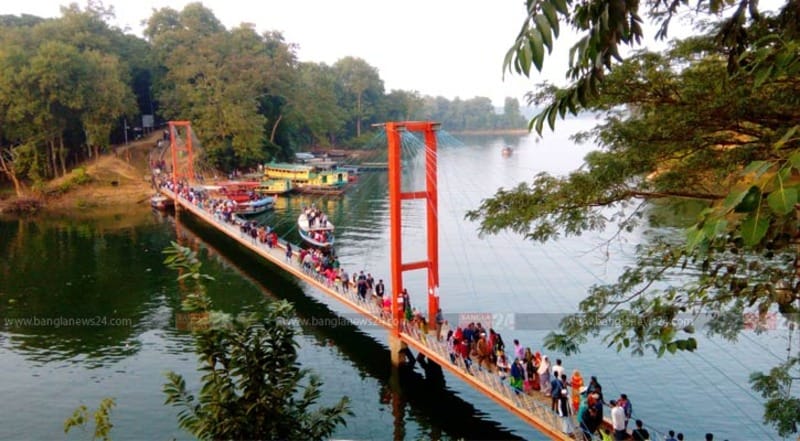 দীর্ঘ ২৪ দিন পর পুরনো রূপে ফিরেছে পর্যটন নগরী রাঙামাটি