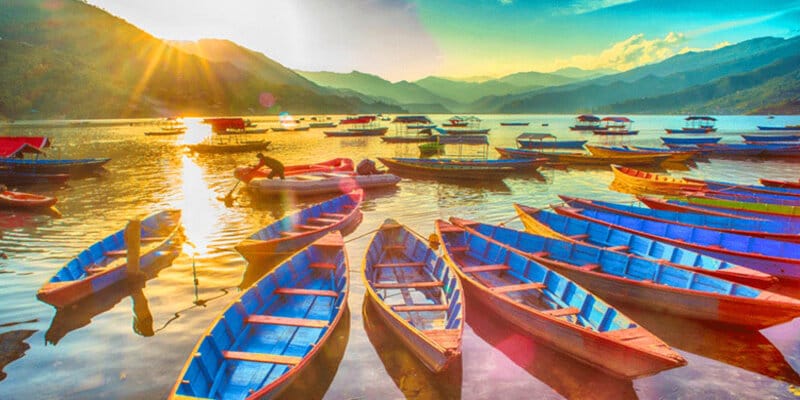 ঘুরে আসুন হিমালয় কন্যা নেপাল