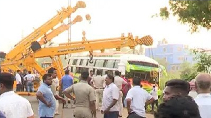 ভারতের ওড়িশা রাজ্যে বাস দুর্ঘটনা, ছিলেন ৭০ জনের বেশি বাংলাদেশি পর্যটক