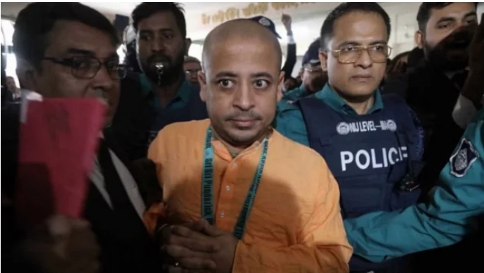 জামিন পেলেন সাবেক ইসকন নেতা চিন্ময় কৃষ্ণ দাস