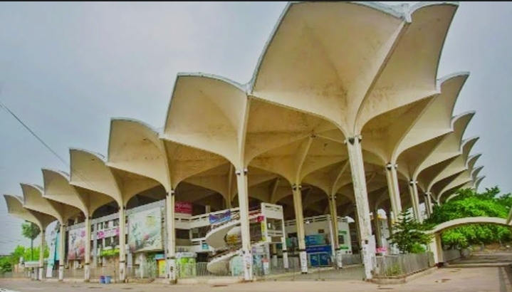 কমলাপুর রেলস্টেশন ভেঙে করা হবে মাল্টিমোডাল ট্রান্সপোর্ট হাব