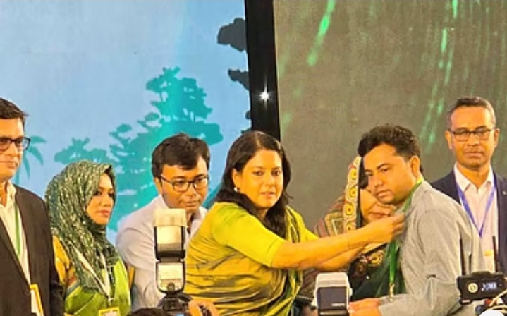 নলডাঙ্গার ‘সবুজ যোদ্ধা’ ফজলে রাব্বী—পরিবেশ-সুরক্ষায় এক ব্যতিক্রমী পর্যটন-প্রেরণা