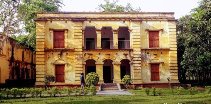 মাইকেল মধুসূদন দত্তের স্মৃতি-বিজড়িত বাড়ি এখন পর্যটকদের আগ্রহের কেন্দ্রবিন্দু