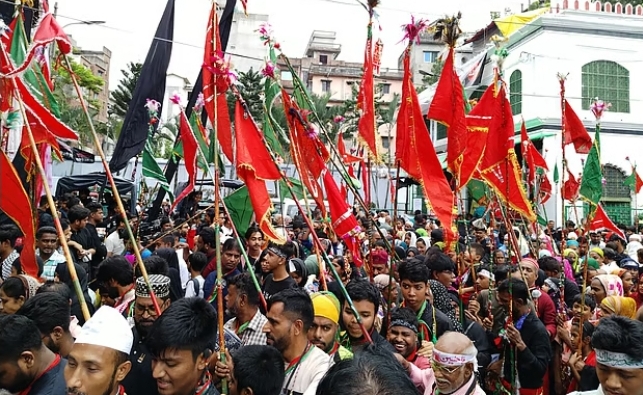 পুরান ঢাকার ঐতিহাসিক তাজিয়া মিছিল: সংস্কৃতি, ইতিহাস ও শোকের মেলবন্ধন