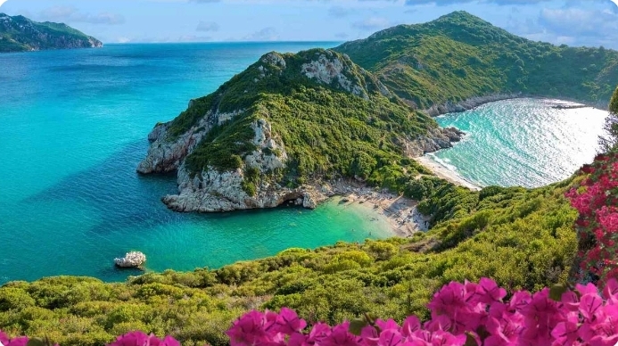 দর্শনার্থীর ভিড়ে নাজেহাল কর্ফু, সমাধানে বিলাসবহুল ট্যুরিজম