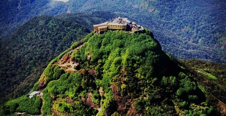 শ্রীলঙ্কায় ৪০ দেশের পর্যটকদের জন্য ভিসা ফি মওকুফ: পর্যটন খাতে চাঙ্গাভাবের প্রত্যাশা