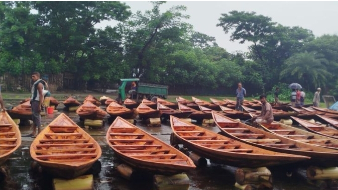 শেখপুরার নৌকার হাট: বর্ষায় নদীপারের এক ঐতিহ্যবাহী পর্যটন অভিজ্ঞতা