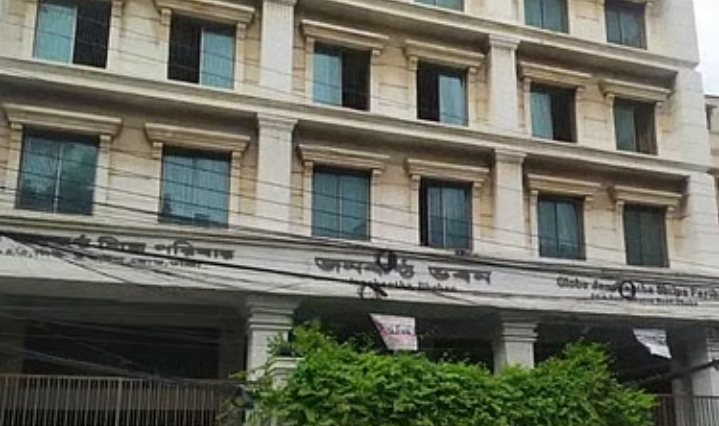 জনকণ্ঠে নিয়ন্ত্রণ সংকট: সম্পাদককে অবাঞ্ছিত ঘোষণা, নতুন বোর্ডের দাবি দখলের অভিযোগে উত্তপ্ত পরিবেশ