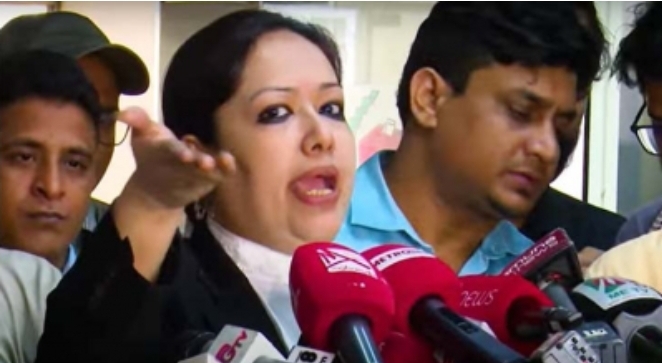 ইসি প্রাঙ্গণে বিএনপি ও এনসিপি নেতাদের সংঘর্ষ, রুমিন ফারহানা ও দুই নেতা আহতের অভিযোগ