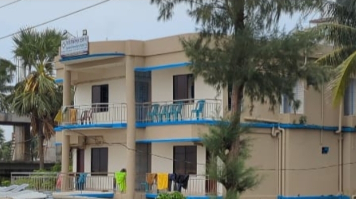 কুয়াকাটা সৈকতে হোটেলের বর্জ্য সমুদ্রে ফেলার অভিযোগ, উদ্বেগ বাড়ছে পর্যটক-স্থানীয়দের