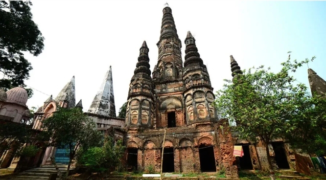 ভাওয়াল রাজার শ্মশান ঘাট: ইতিহাস, ঐতিহ্য আর পর্যটনের অনন্য ঠিকানা