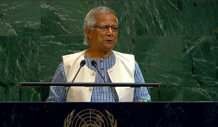 জলবায়ু দুর্যোগে ক্ষতিগ্রস্তদের জন্য টেকসই আবাসন গড়ে তোলার আহ্বান ড. মুহাম্মদ ইউনূসের