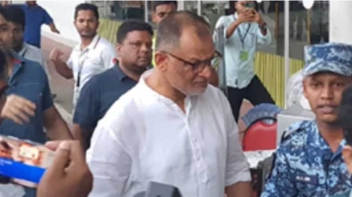 শাহজালাল বিমানবন্দরে অগ্নিকাণ্ড: দ্রুত ফ্লাইট চালুর আশ্বাস উপদেষ্টা বশির উদ্দিনের