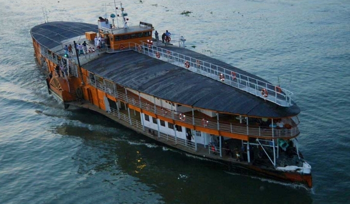 ঢাকা–বরিশাল রুটে আবারও ছন্দ ফিরিয়ে আনল ঐতিহাসিক প্যাডেল স্টিমার পিএস মাহসুদ