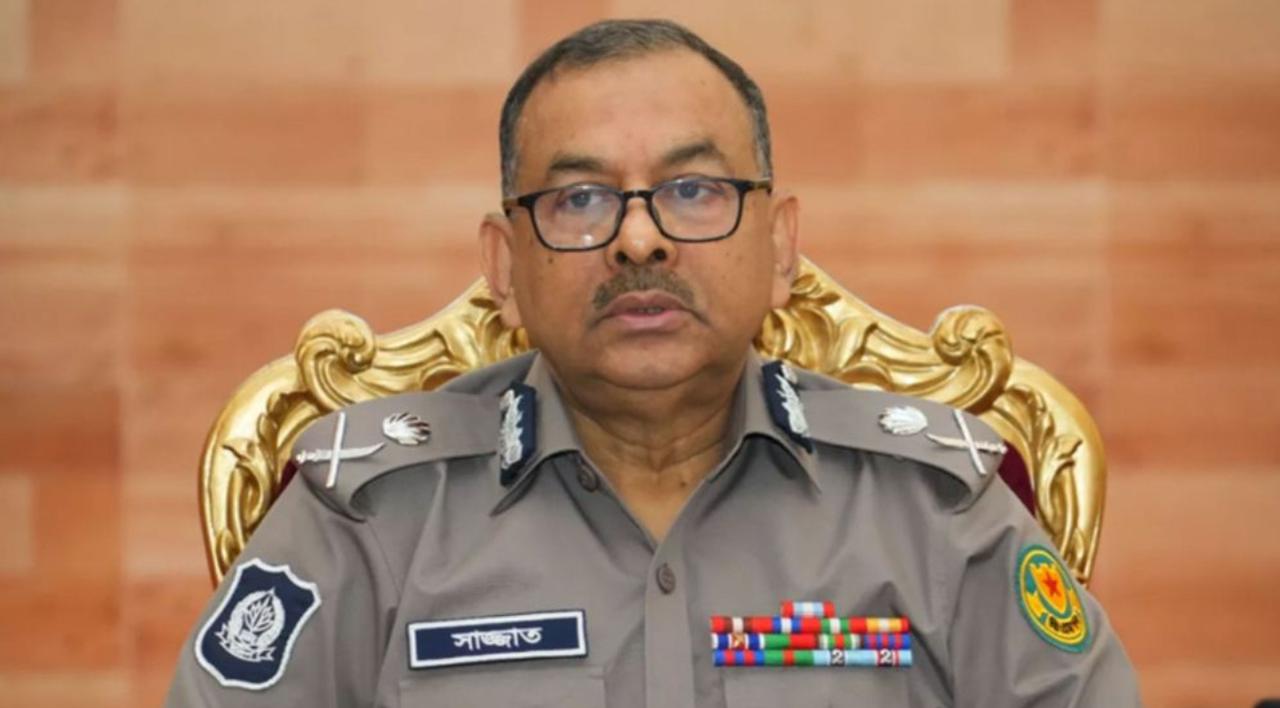 ডিএমপি কমিশনার শেখ মো. সাজ্জাত আলীর অপ্রত্যাশিত পদত্যাগ: ব্যক্তিগত কারণে পুলিশ প্রশাসনে নতুন মোড়