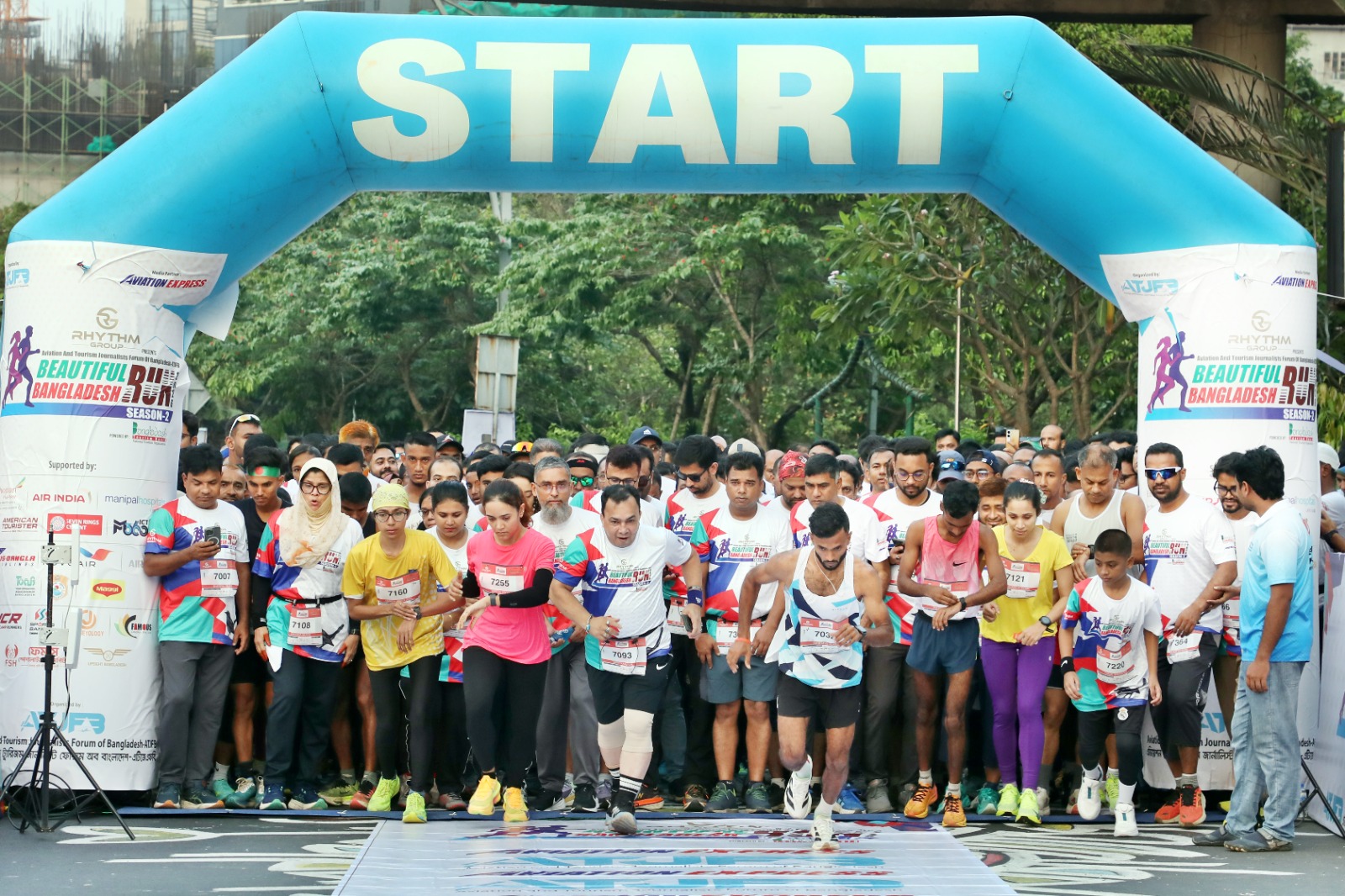 হাতিরঝিলে দৌড়ে স্বাস্থ্য আর পর্যটনের বার্তা, শেষ হলো ‘বিউটিফুল বাংলাদেশ রান সিজন–২’