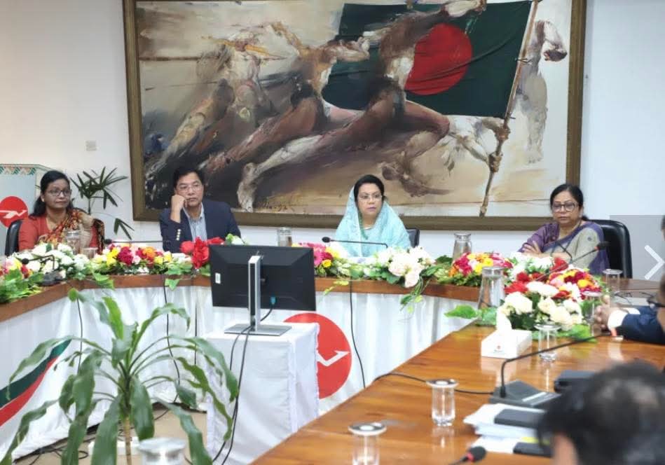 বিমানকে লাভজনক ও যাত্রীবান্ধব করতে মন্ত্রীর আহ্বান